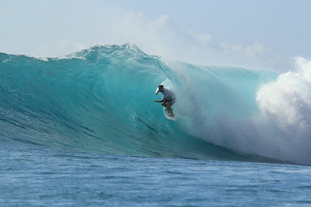 Viaje a las mejores playas para hacer surf en camper