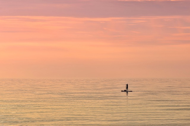 Alquilar una camper para hacer paddle surf
