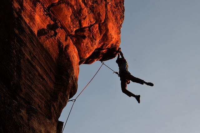 Alquilar una camper para hacer escalada en Valencia