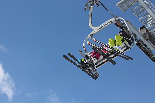 Alquilar una camper para practicar deportes de invierno