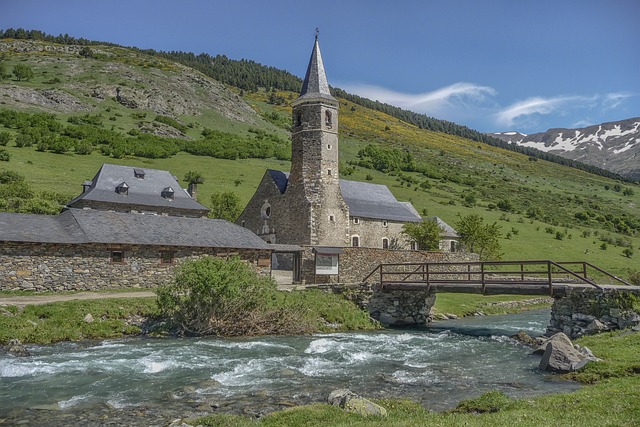 Alquilar una camper para hacer trekking en Semana Santa