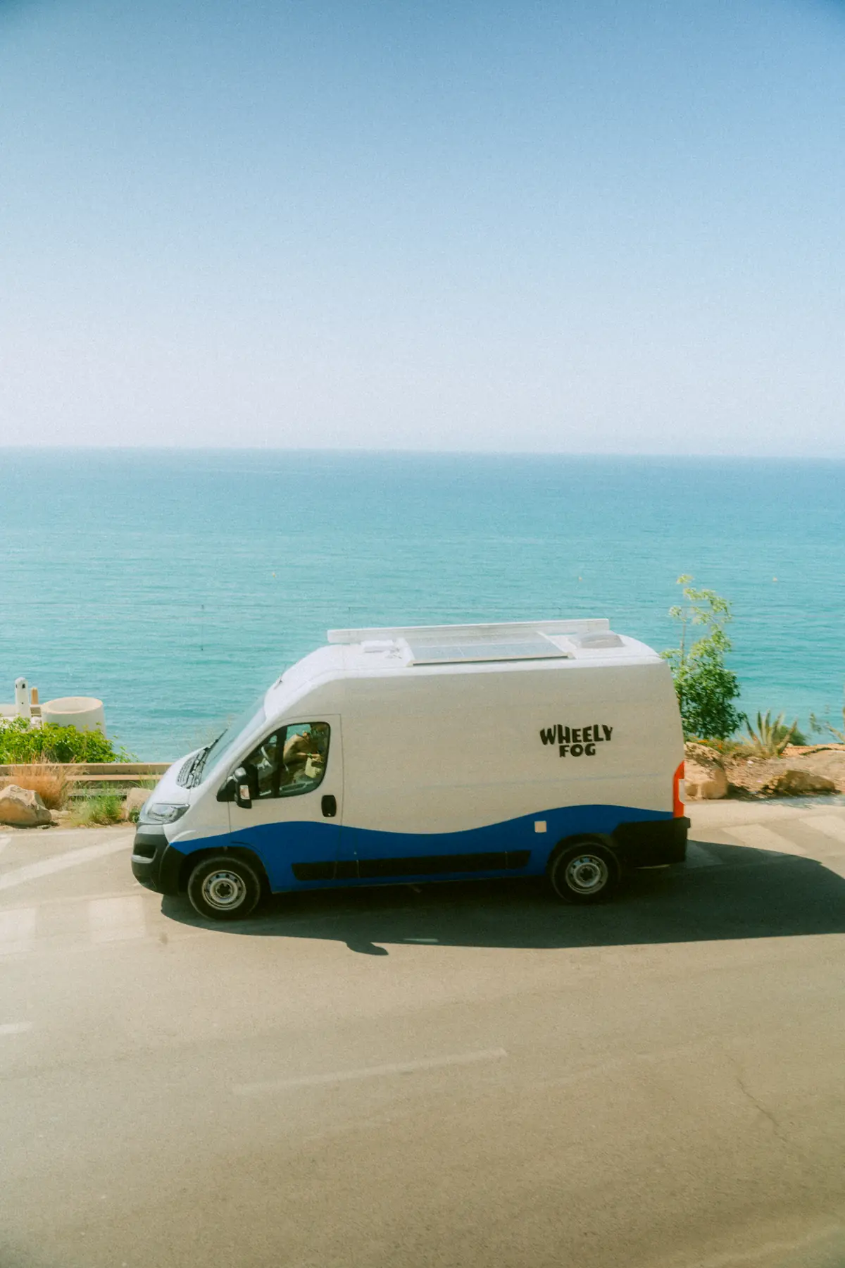 Mini van